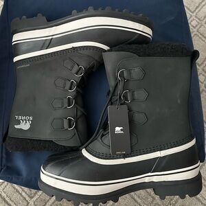 Men's size 10 SOREL Caribou Waterproof Insulated Winter Boots 803298-NM1000-1